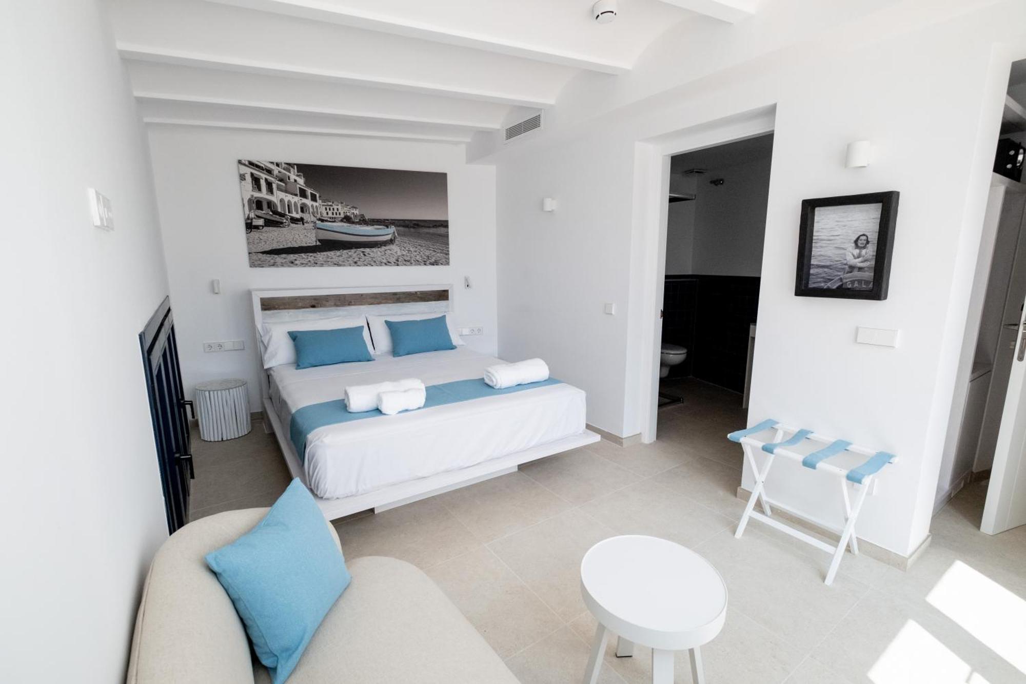 Hotel Boutique Es Blau Кадакес Экстерьер фото