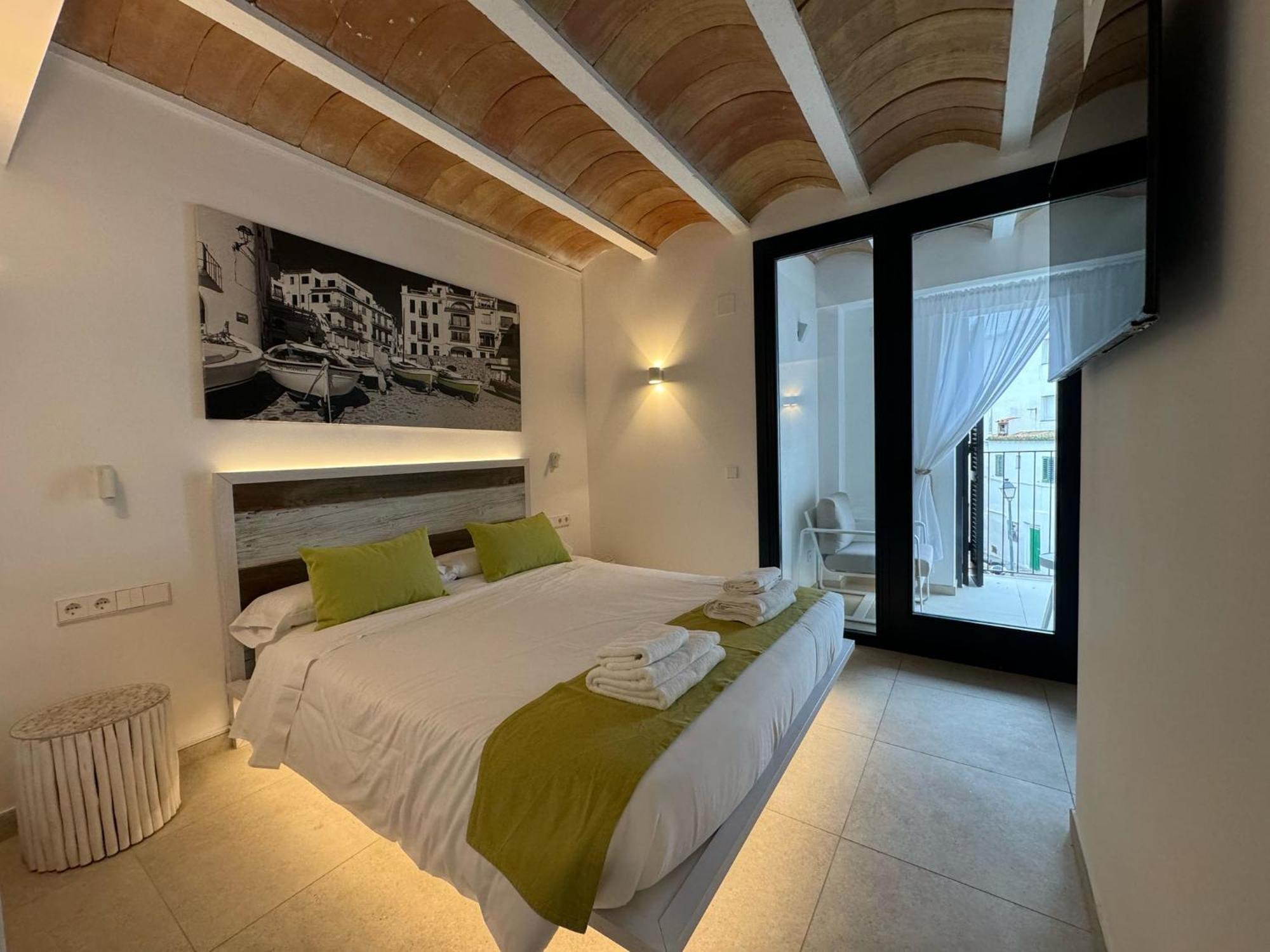 Hotel Boutique Es Blau Кадакес Экстерьер фото